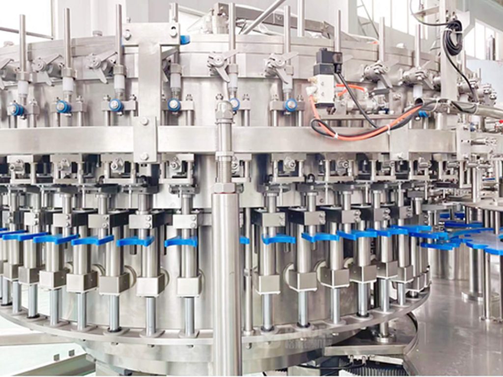 Оборудование розлива газированных напитков в ПЭТ-бутылки